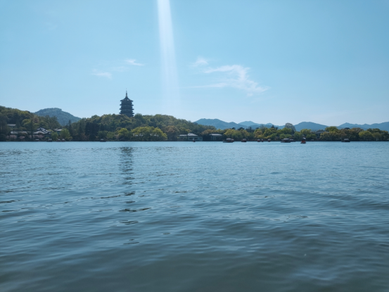 南方景色巅峰饱含人间风雅的西湖到底有多美