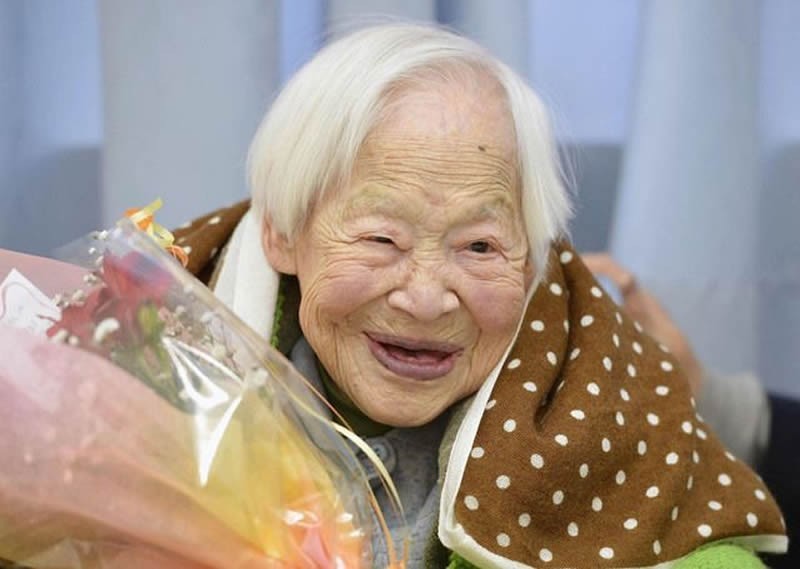 117岁的日本女子都千代去世,她曾是吉尼斯世界记录认证的世界最长寿的