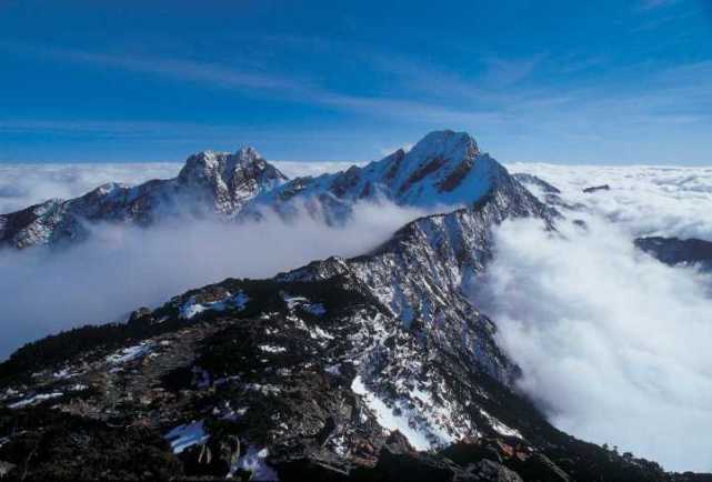 中国十大名山,一座更比一座美,一生至少去一座