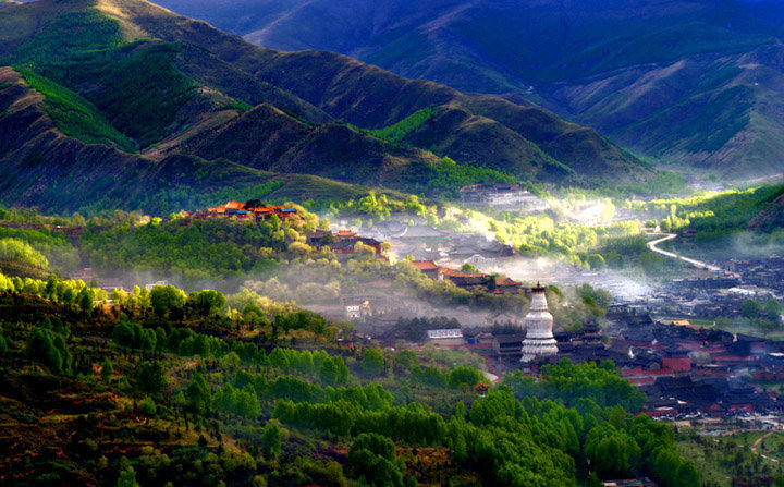 中国十大名山,一座更比一座美,一生至少去一座