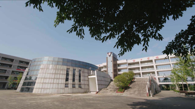 校长来了|传承百年南开系精华 自贡蜀光中学校长蒯:让