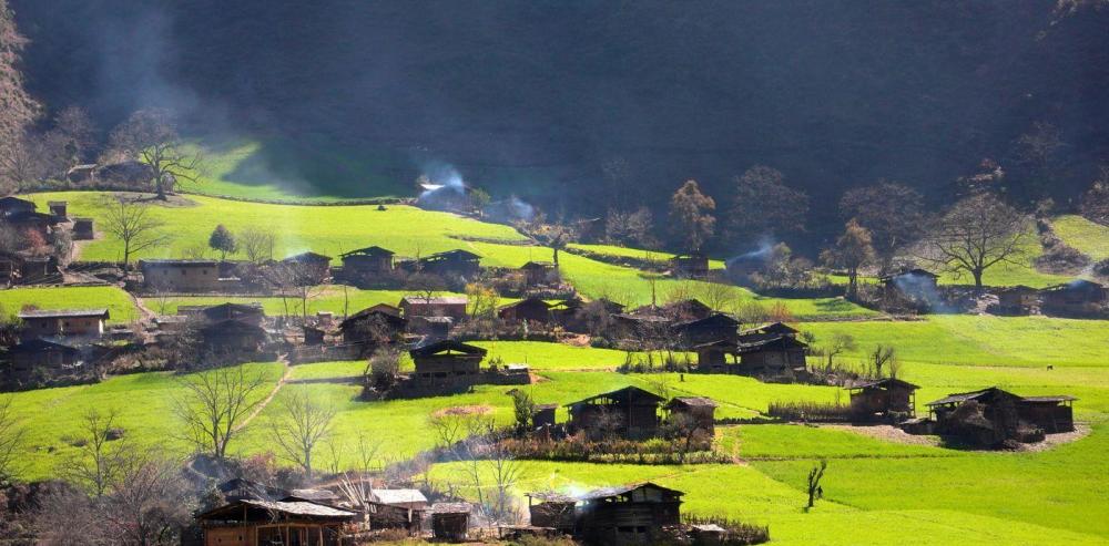 怒江最美城市贡山县城,住贡山丙中洛,独龙江,第一湾美景全游览