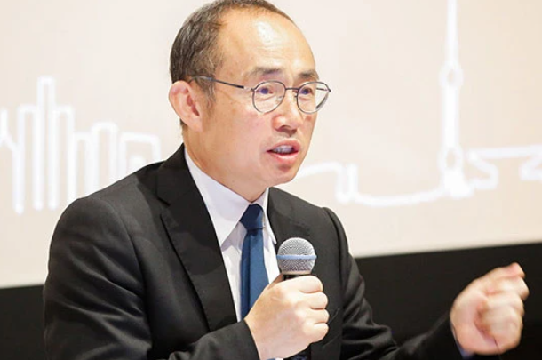 潘石屹套现300亿欲逃往美国遭国家立案调查想跑没那么容易