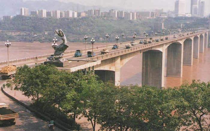 重庆的老照片流出,看看90年代下的"山城"美景,你都见过吗