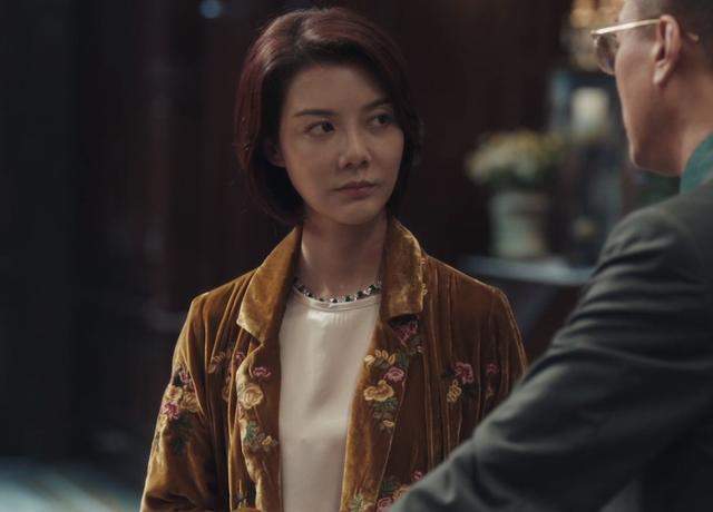 扫黑风暴美女榜:思思江疏影比美,徐英子,孙红雷老婆谁演技最差
