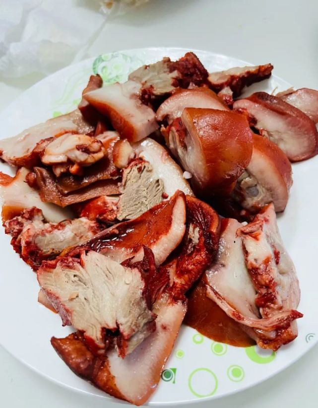 天津的大饼卷猪头肉,那才是正道儿!