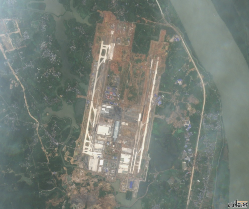 鄂州花湖机场最新卫星图!机场轮廓明晰!向年底校飞目标冲刺!