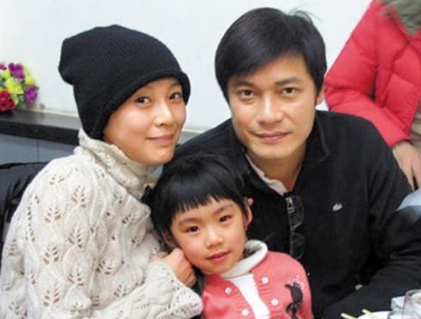 著名演员苏岩失婚后因为一句承诺嫁给二婚的香港影星罗嘉良