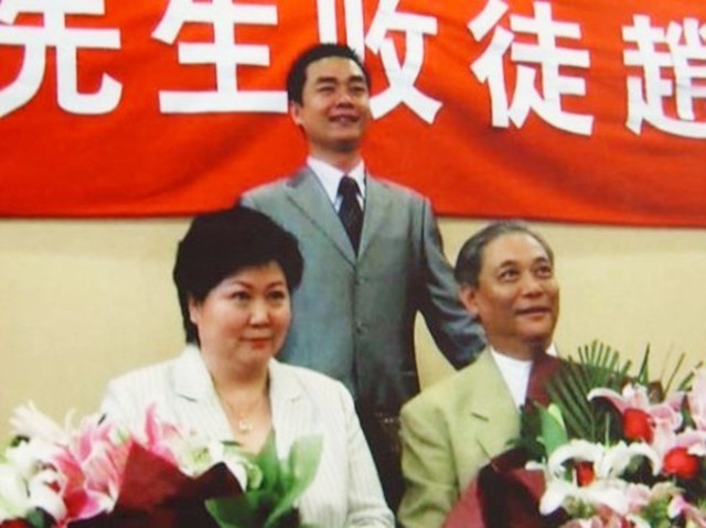 张学津生命中最后的故事,三婚妻子在他病中与他结婚,感人至深