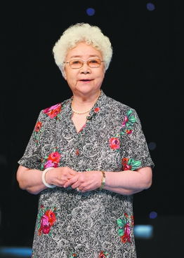 悲惨的田华一家四口全患癌花光300万今92岁过得怎样