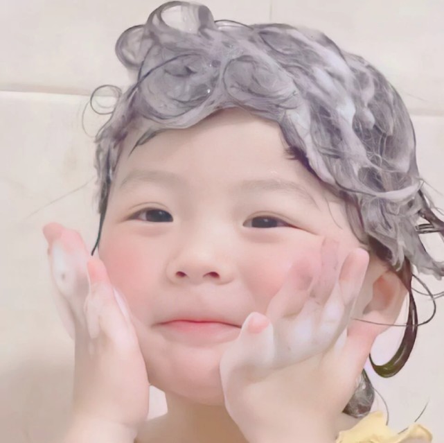 ins超级可爱的丸子妹头像