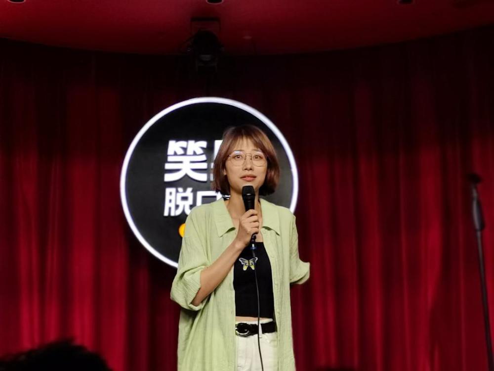 小沈龙脱口秀全集2020_笑傲帮沈龙脱口秀全集_沈龙脱口秀全集1一12期