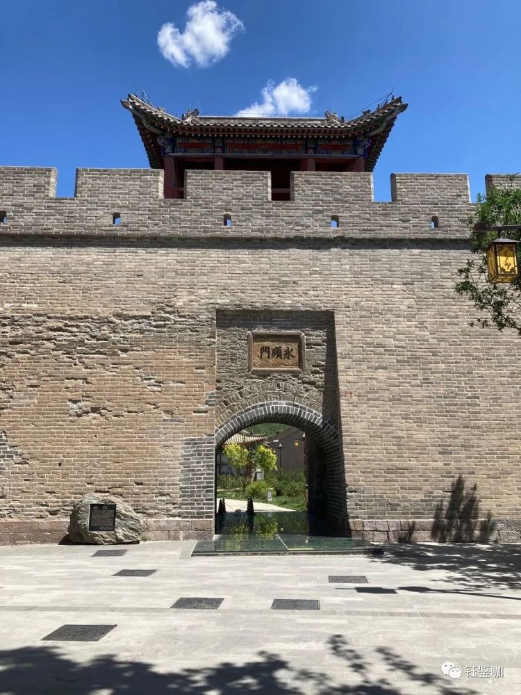来远堡:俗称"上堡",位于张家口市桥西区大境门东线长城内,于明朝万历