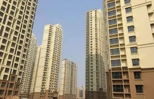 其中规定, 公租房轮候家庭要每24个月复核一次资格.而