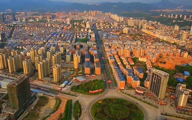 GDP2000以上县级市_2000 2018年285个地级以上城市gdp,总人口,三次产业占比等变量 经管文库 原现金交(2)