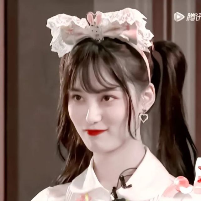 徐艺洋头像 欢迎收看随便一张都是头像系列