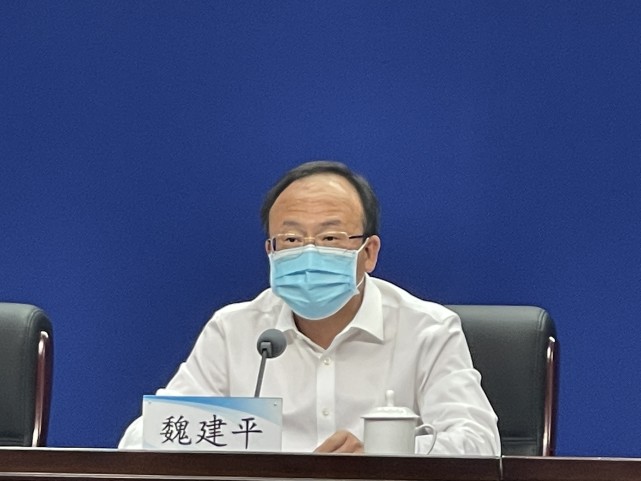 "新乡市人民政府市长魏建平表示,按照重建方案,正在优先恢复重建与