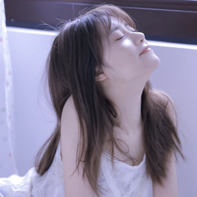 看一眼就能爱上的女生头像