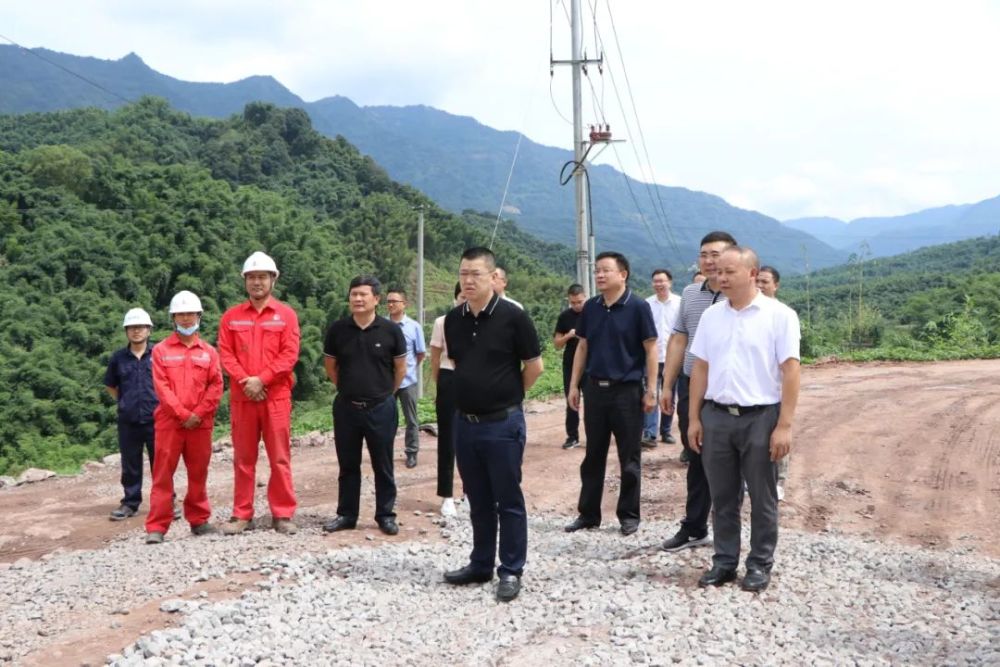 赤水市长朱煜到宝源乡调研乡村振兴工作