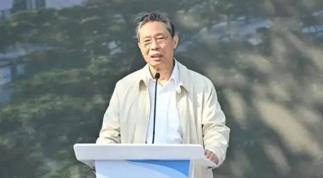 【夜读】百年百事(100)院士,战士,国士