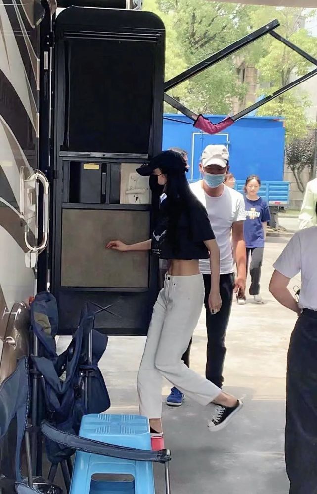 女明星腹肌的秘密 你知道吗?