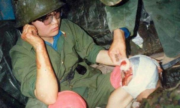 1986年,云南一女兵违抗军令上前线被处分,后来怎样了?