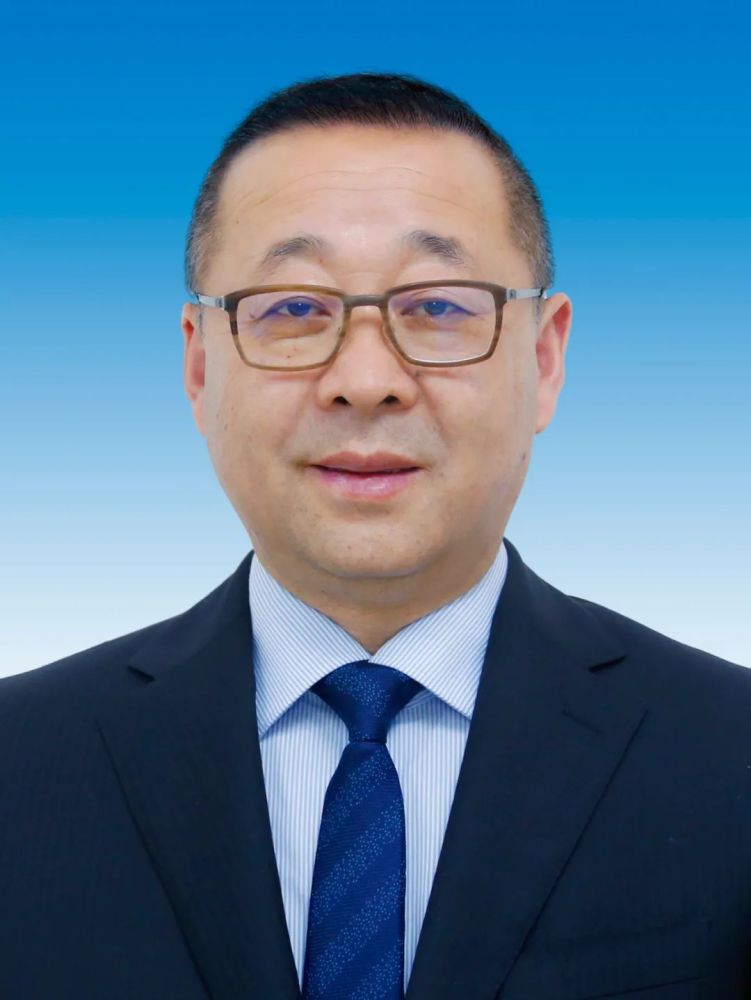 王青峰当选商洛市人民政府市长