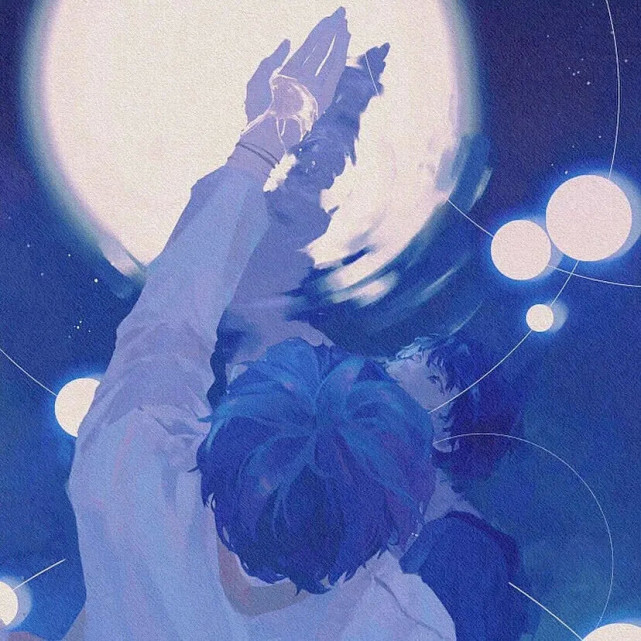 "是不常见的蓝色系干净男头哦"