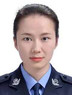 汉台公安户政中心多名警花受表彰