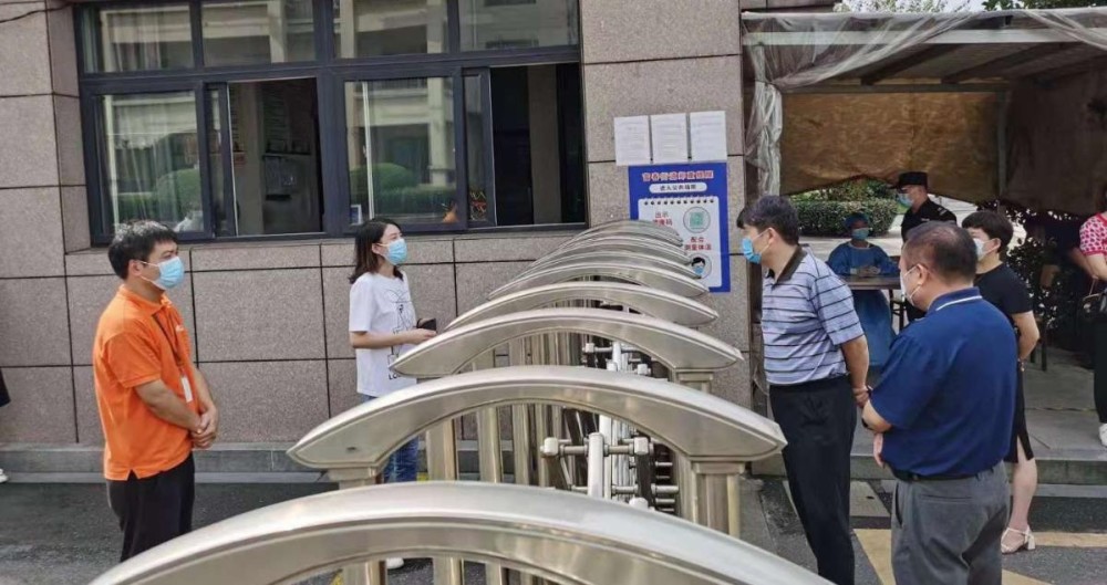 局党组书记,局长何凌超一行调研富阳区民政工作