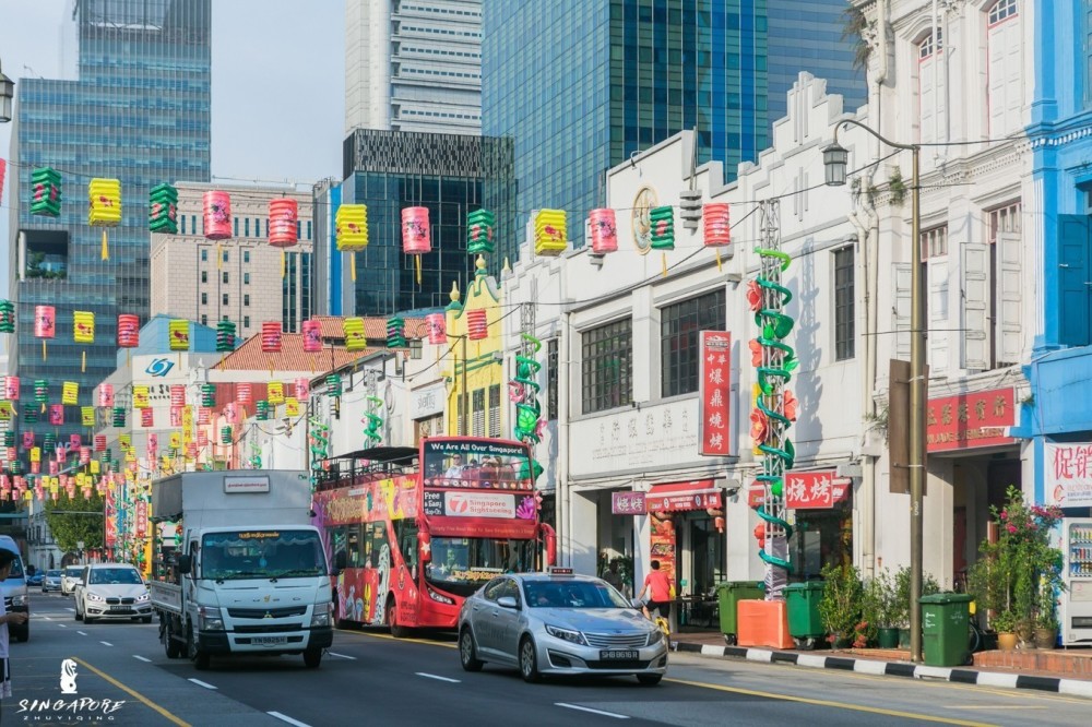 新加坡唐人街原来叫牛车水,市区最热闹的地方,聚集各种中国美食