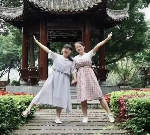 绵阳中学2位同名"陈静怡"走红,双双被清华