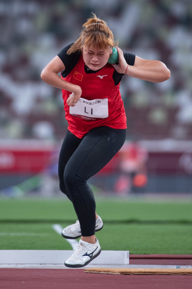 (东京残奥会)田径—女子铅球f37级决赛:中国选手夺得银牌铜牌