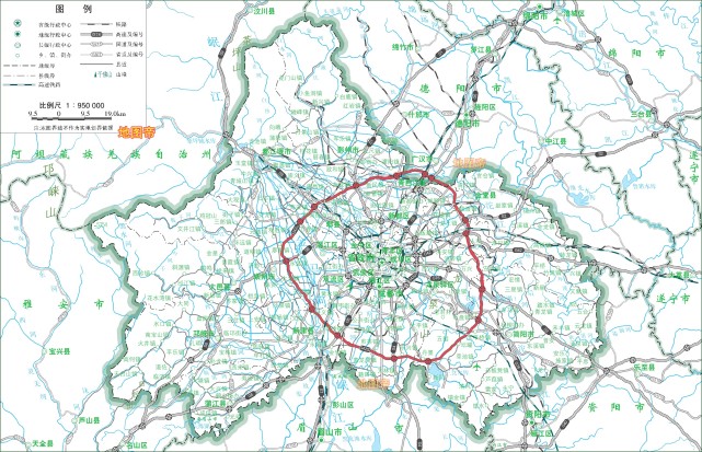 成都平原现在的核心仍是成都市,这是一座以环形道路为交通主干网的