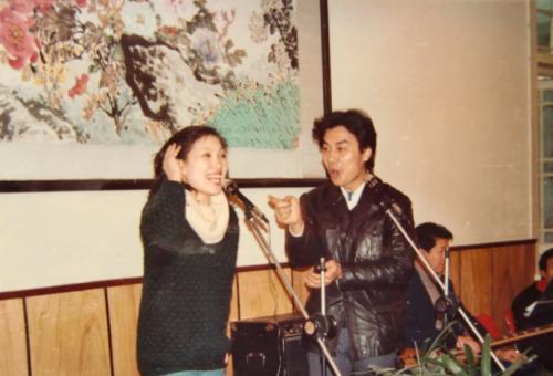上海滩女滑稽第一人顾竹君,与龚仁龙因戏生爱,离婚后还能同台_腾讯