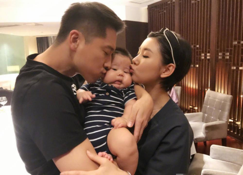 王雷夫妇官宣怀二胎,李小萌孕肚明显自曝想要女儿