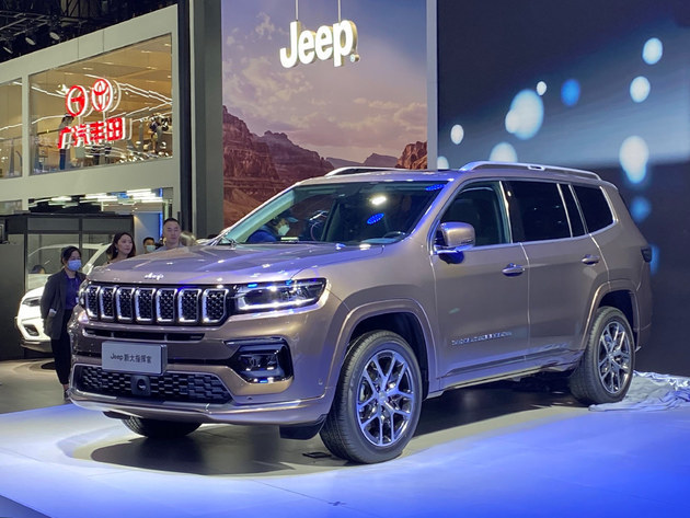 2021成都车展:jeep新大指挥官正式上市 23.98万起售