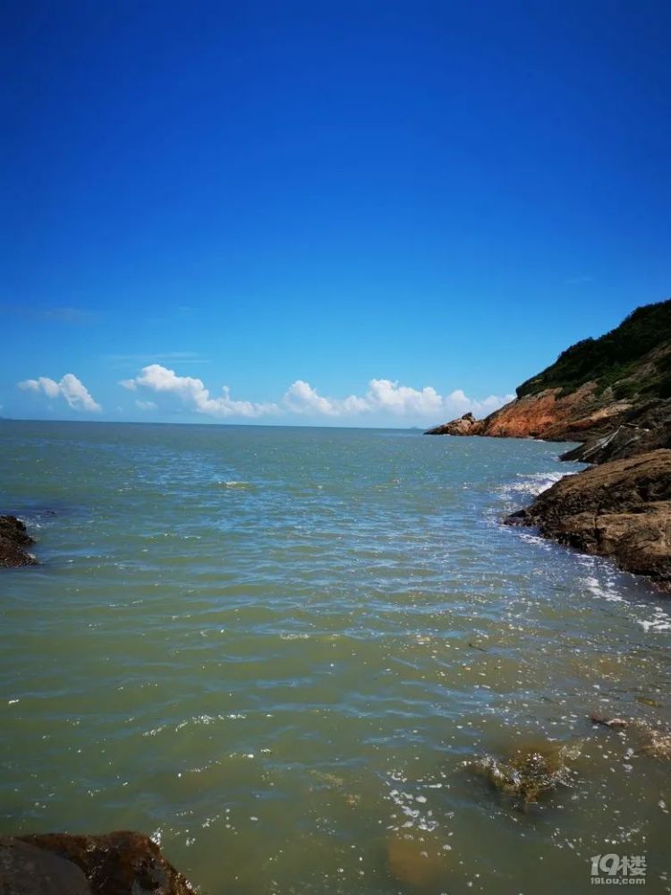 台州新晋网红景点:黄礁岛,海水很清,适合拍海边大片