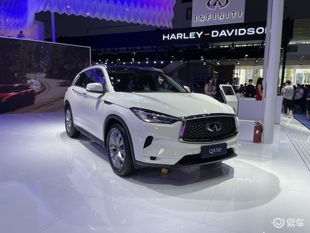 2021成都车展实拍:英菲尼迪qx50 豪华中型suv好选择