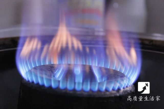 家中天然气燃烧出现这两种颜色要小心