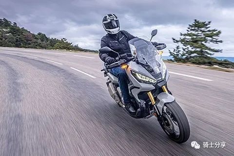 56岁想骑踏板摩托车,多大排量适合,选哪款比较好?