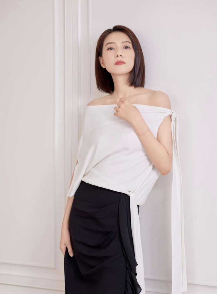 高圆圆又在偷偷变美!近期造型美到爆炸,优雅又气质