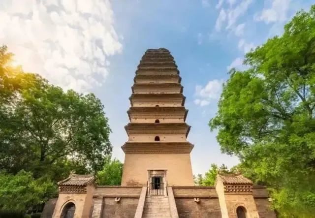 揭秘小雁塔的"神合之谜"