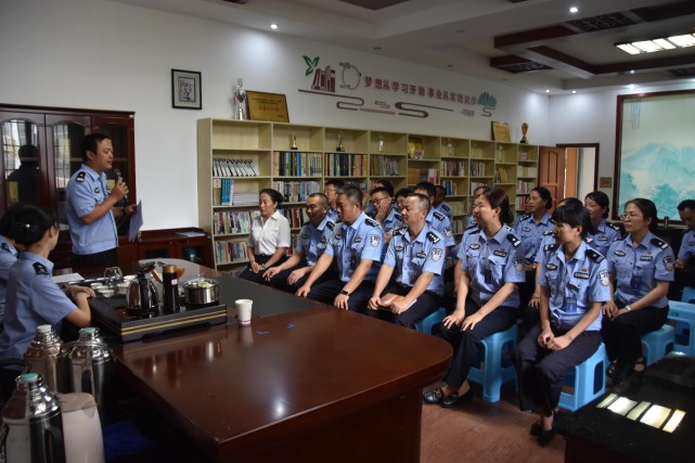 临沧监狱"打好三张牌 发挥三效应"全力推进"团体活动凝警心"工作提质