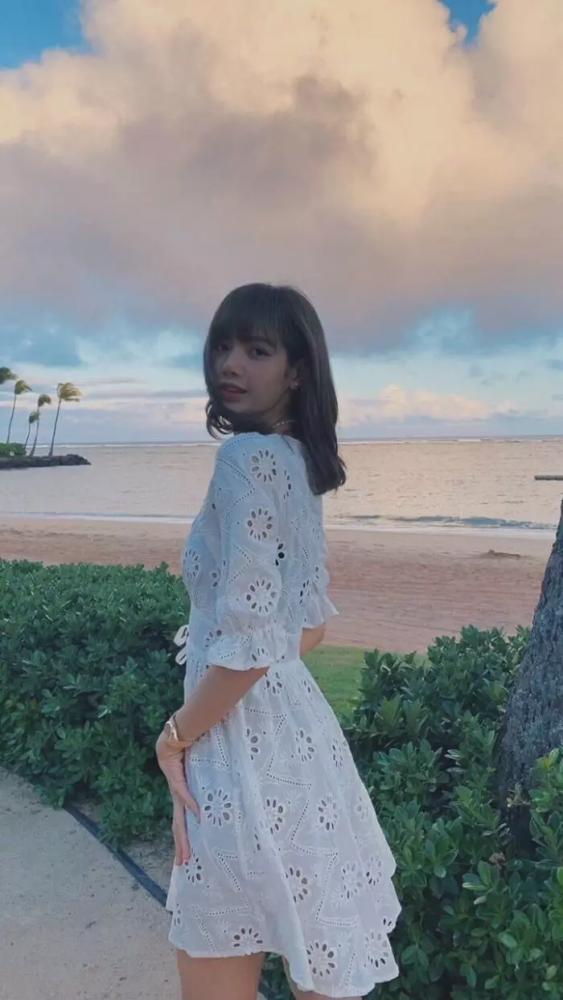 头像壁纸:人间理想 lisa
