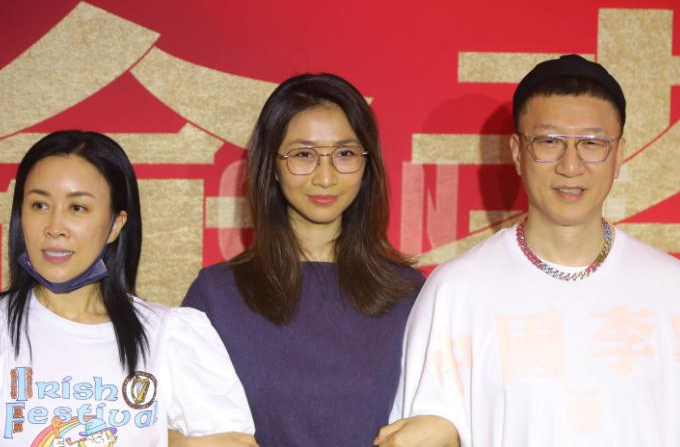 王骏迪在《扫黑风暴》里很霸气,私服却挺文艺,不愧是孙红雷老婆