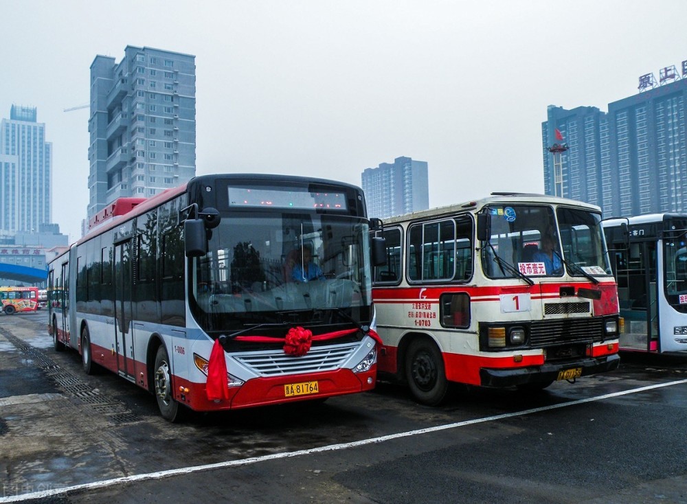 太原城市故事:魏鹏,用国学播报站名的公交车司机