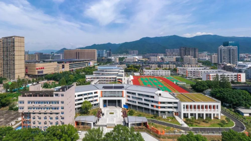 一组最新航拍大图 带你看 丽水市区这些美丽校园 丽水市实验学校