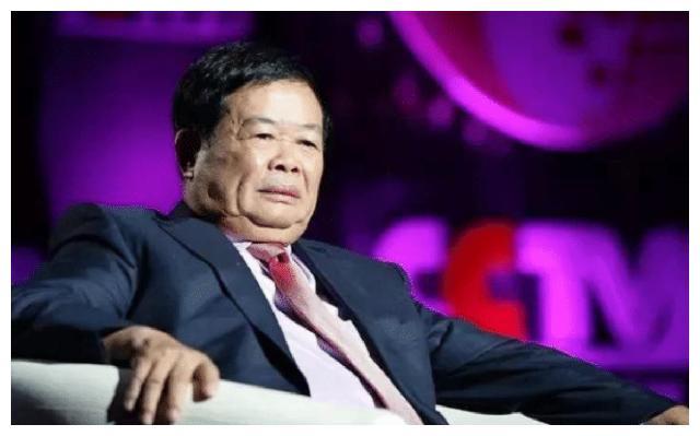 捐款上百亿的曹德旺,为何只给老家捐50万?曹:我是被赶出村的