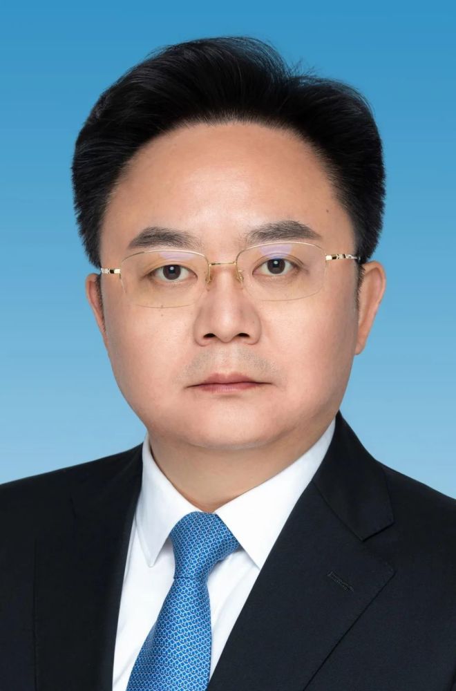 刘光强当选德阳市人民政府市长